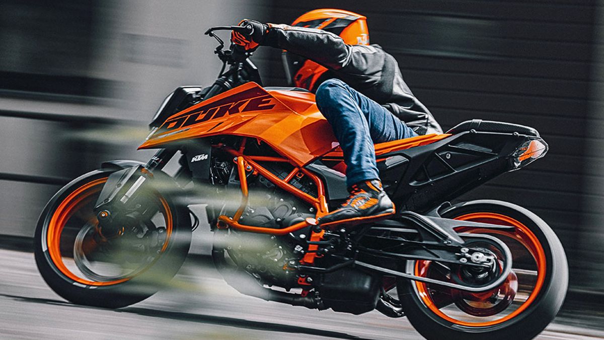 2025 KTM 390 Duke