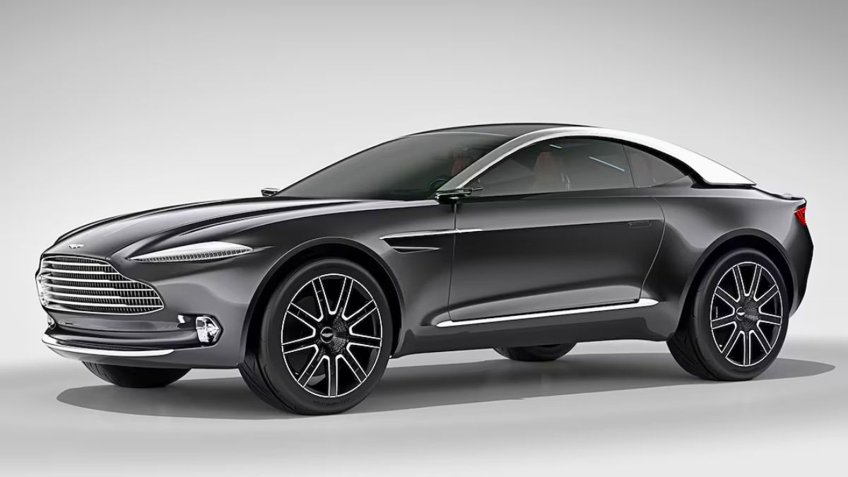Aston Martin DBX S